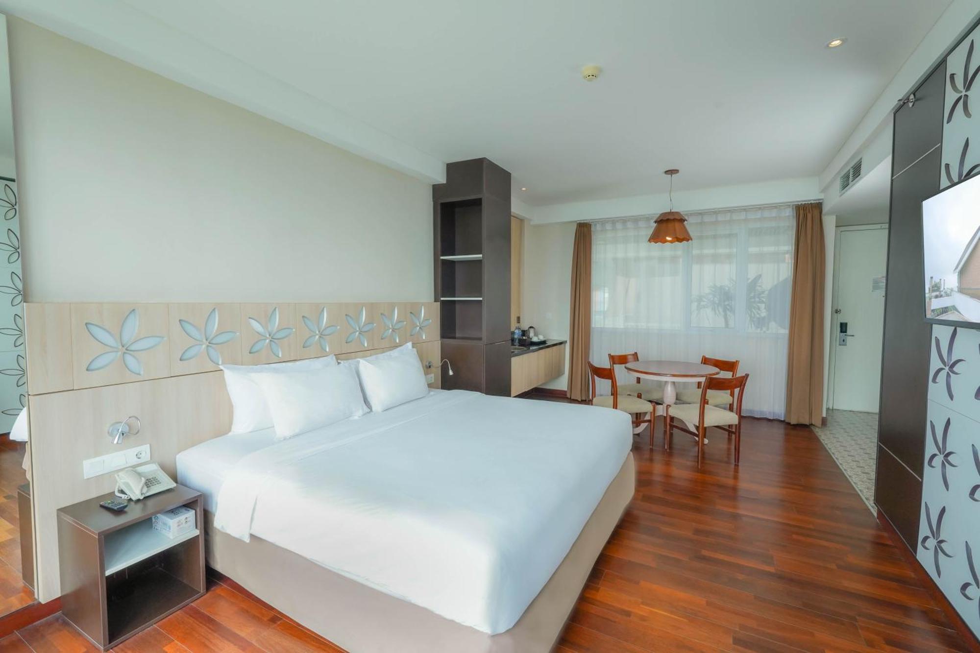 Amartahills Hotel And Resort バトゥ 部屋 写真